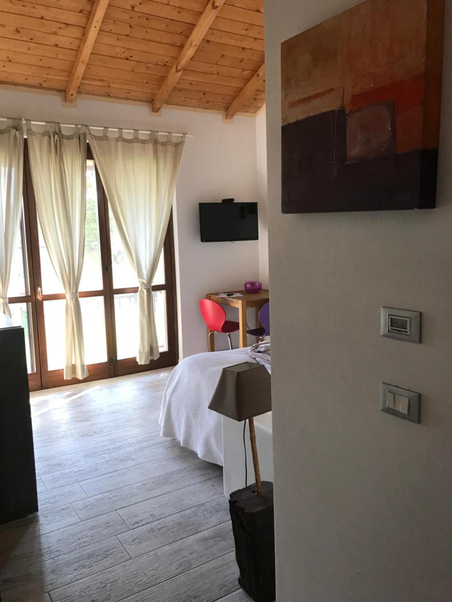 B&B Rooms Moncalvo Eksteriør billede