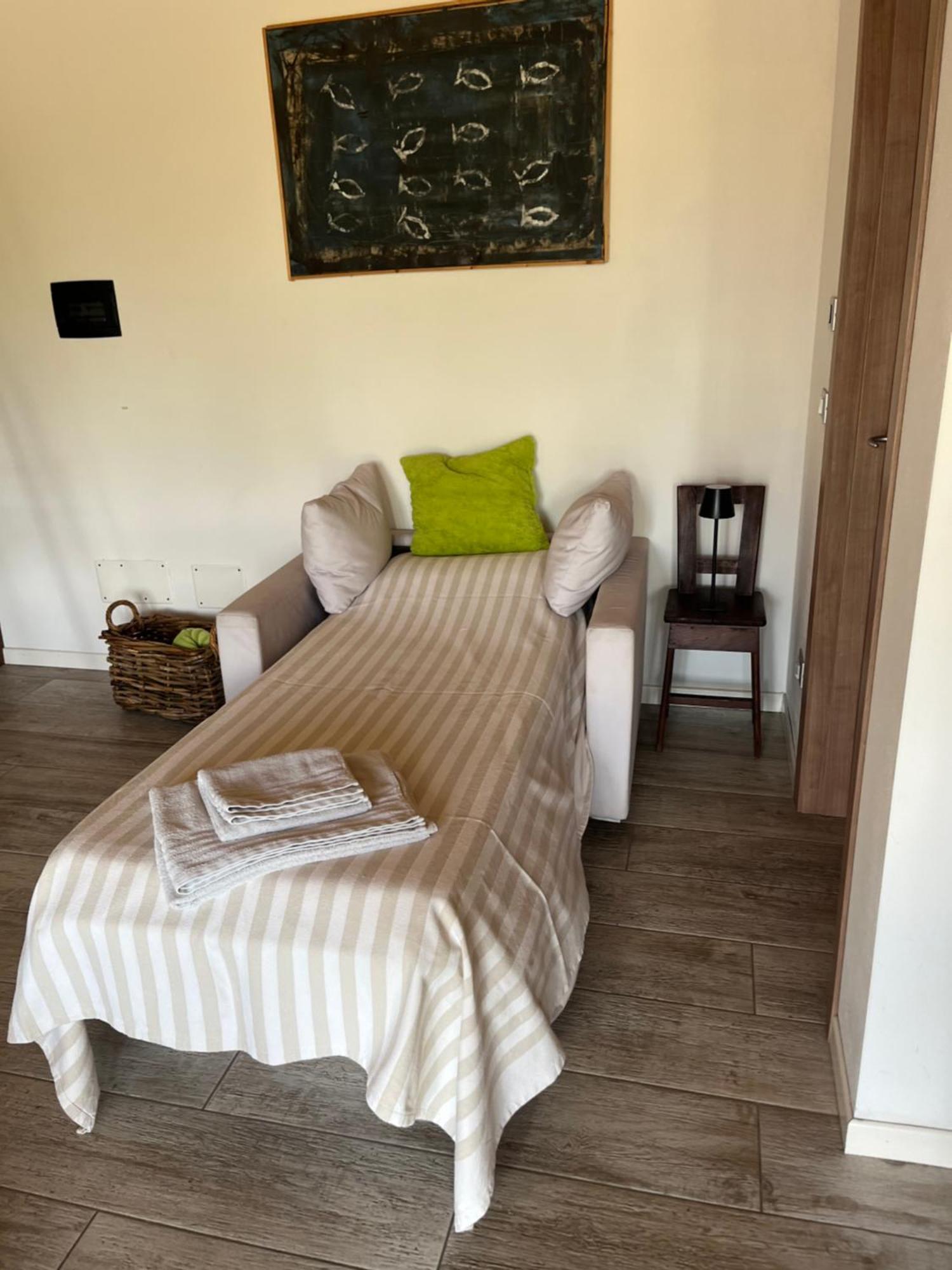 B&B Rooms Moncalvo Eksteriør billede